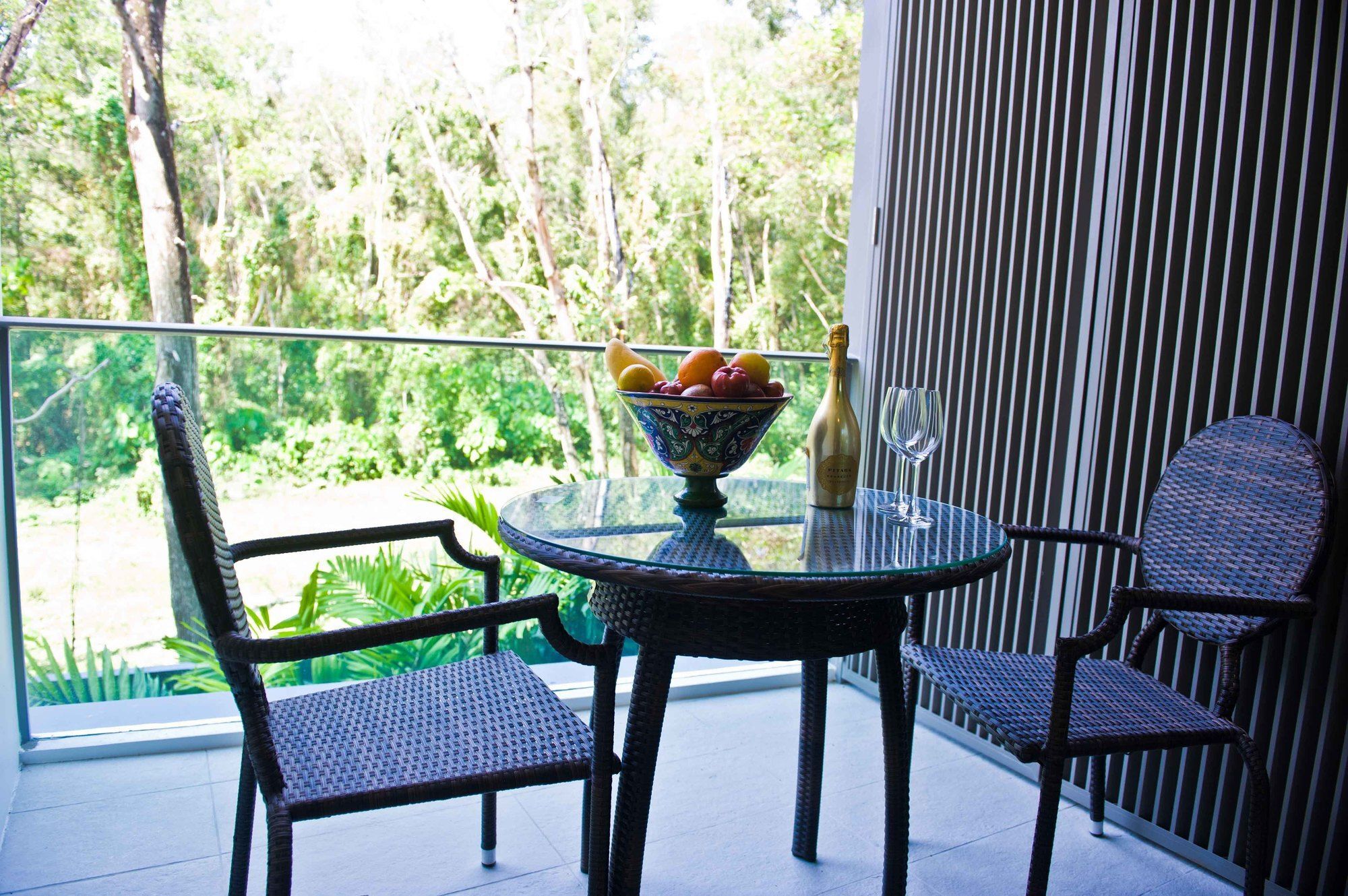 Ocean Stone Apartment Phuket Екстериор снимка